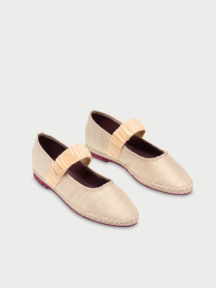 cream85612
